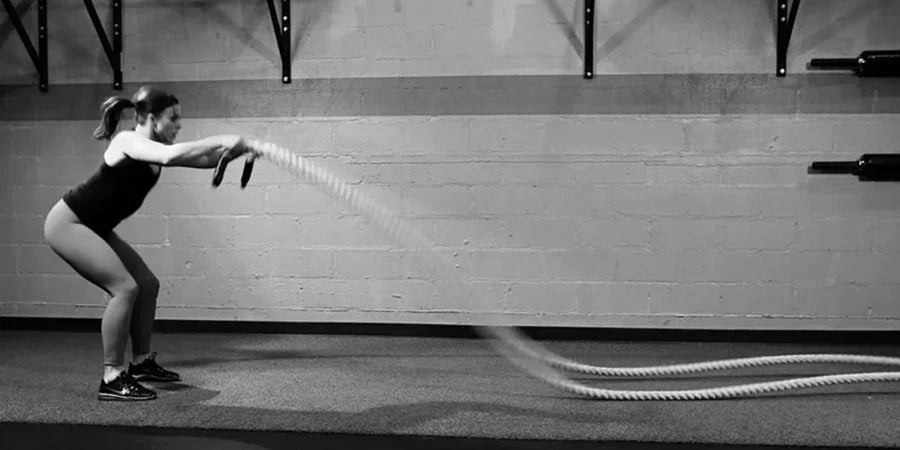 10 Best Battle Rope Workouts for Beginners (Step by Step Guide)